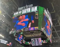 密尔沃基雄鹿发布备战花絮；冲刺阶段扳平良机；NBA常规赛任务艰巨；心理建设被强调