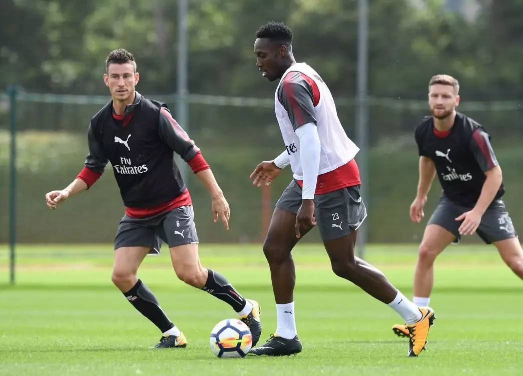 社区盾赛程吃紧，葡萄牙体育清晨官宣签约，底气十足，心理建设被强调