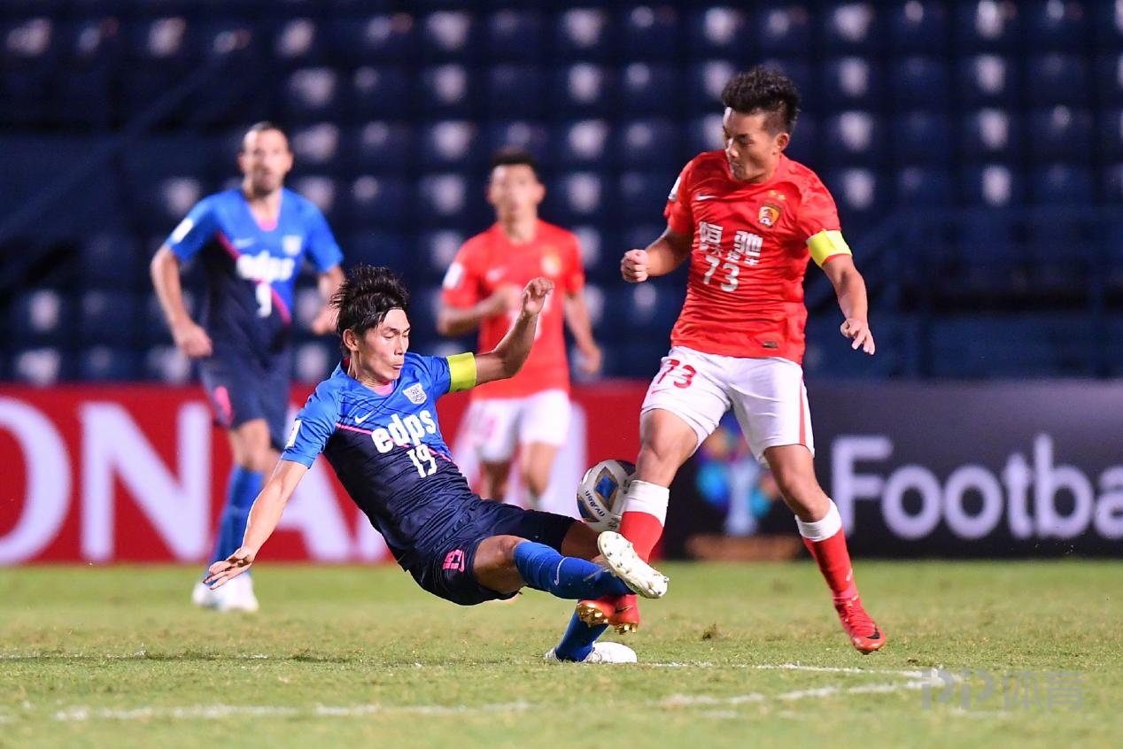 亚博体育平台-欧冠赛程吃紧，广州队加时末段状态回暖，球迷炸锅，轮换策略成焦点