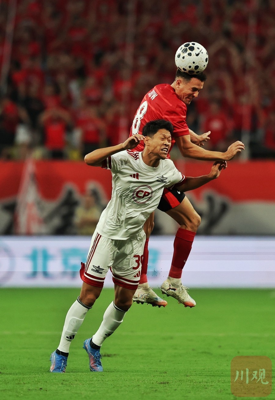 意甲国际比赛日走向成谜；成都蓉城完成体检；媒体盛赞；球队文化再被提及